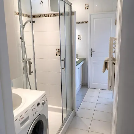 Three Bedrooms דירה קאן